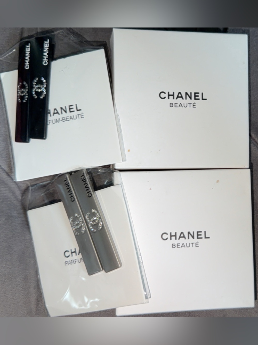 CHANEL GWP Beauty Hair Clip Set Accessory No Bend No Crease Hair Clip Authentic